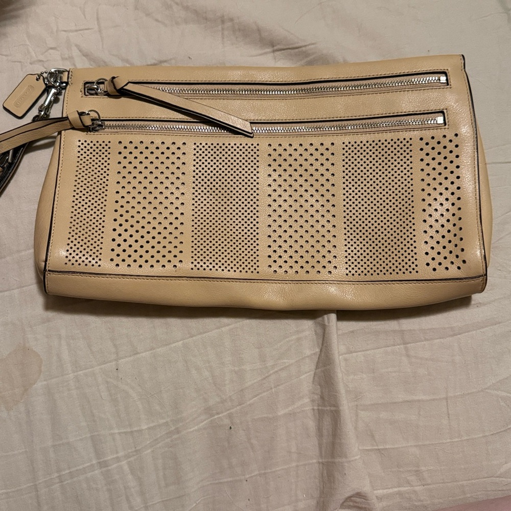 Coach Bleecker Beige Leather Wristlet Clutch